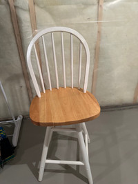 Wood Chair (2 pcs)