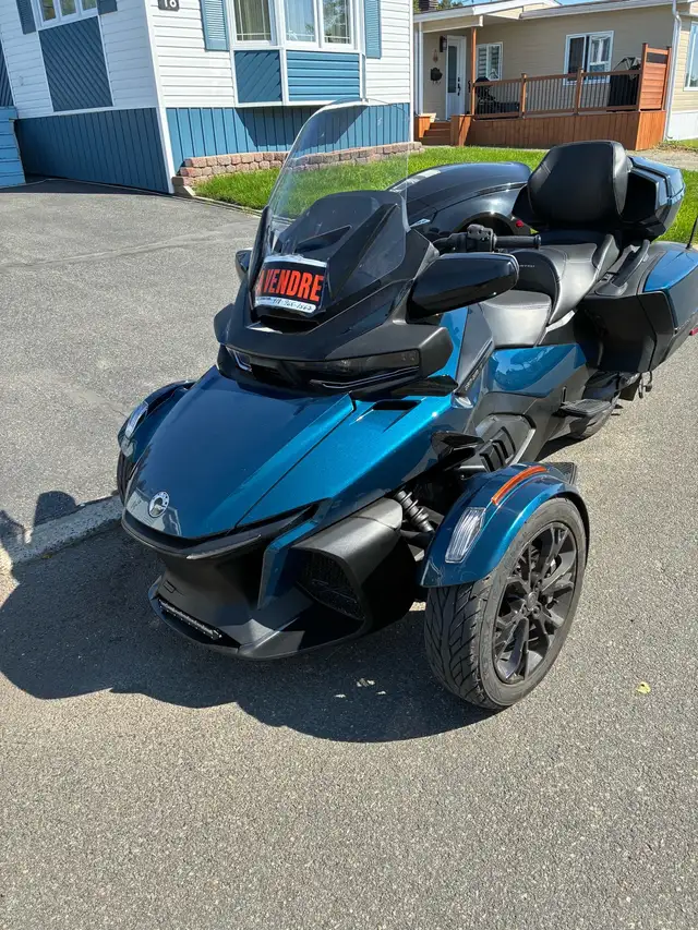 spyder rt bleu in Other in Sept-Îles - Image 2