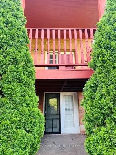 BRIGHT AND SPACIOUS WALKOUT BASEMENT FOR RENT IN BRAMPTON 83 EARLSBRIDGE BLVD BRAMPTON AVAILABLE IMM...