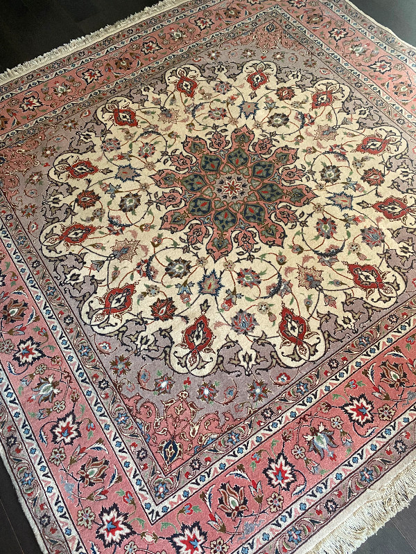 Persian Tabriz fine handmade rug (Iran) in Rugs, Carpets & Runners in Markham / York Region - Image 4