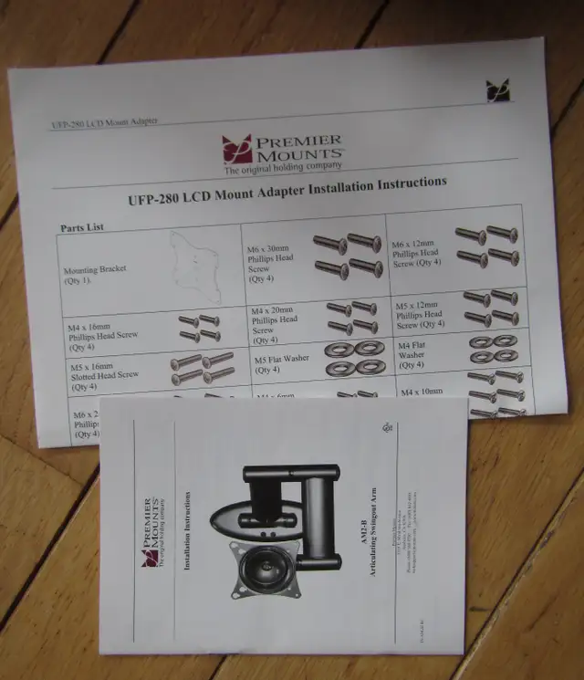 TV Wall Mount – Swing Out Arm (LIKE NEW) in Video & TV Accessories in City of Toronto - Image 4