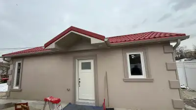 Room only for girls as sharing. Utilities included.