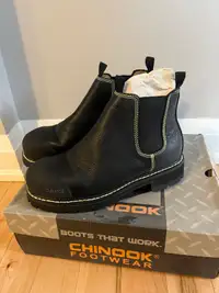 Mens steel toe slip on boots size 10.5