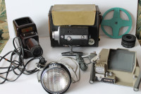 1940'S TO 1960'S MOVIE CAMERA/PROJECTOR/LAMP/VIEWER ETC.