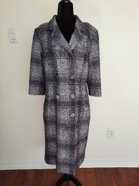 Spring Button Coat Dress. Size L. Etobicoke