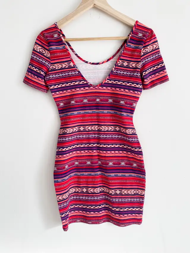 Pink Dress in Women's - Dresses & Skirts in Kitchener / Waterloo - Image 6