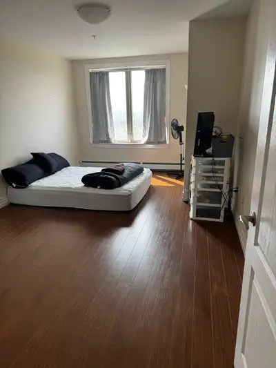 Everything included. Large room + private bathroom