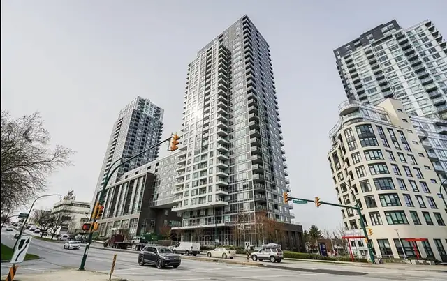 Private room- Female only in Room Rentals & Roommates in Vancouver - Image 2