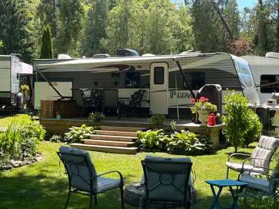 FOR SALE: 2016 Puma 28RBSS Trailer – Mint Condition $27,000 - PRICE NEGOTIABLE Enjoy the perfect sea...