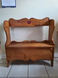 Shoe and coat storage bench