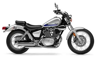 I'm looking for a 250cc motorcycle from 2016 onwards, the brand doesn't matter, the photograph is fo...