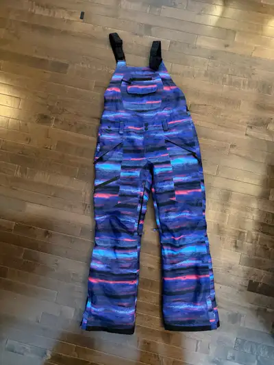 Women’s Ripzone bib ski pants, size medium. Lightly used and still in good condition. The pants are...