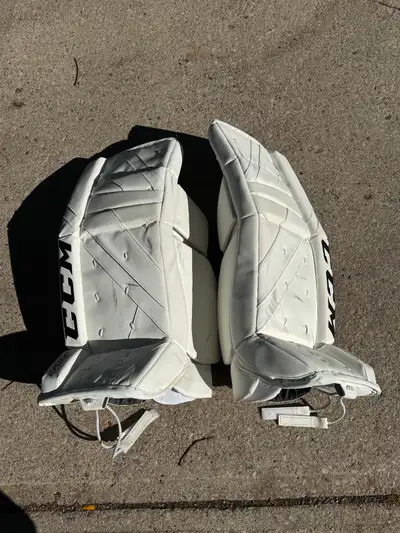 Ice Hockey Mens Goalie Equipment sale Senior Sizing See pricing, View more