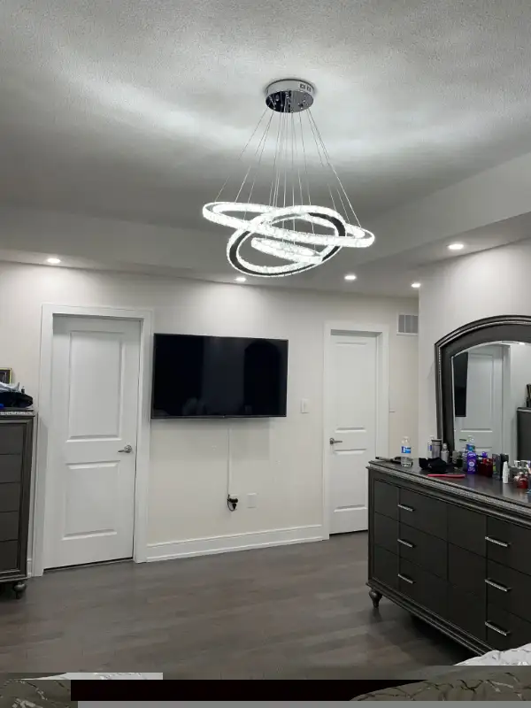 LUXURY CRYSTAL CHANDELIERS - FINANCING AVAILABLE in Indoor Lighting & Fans in City of Montréal - Image 4