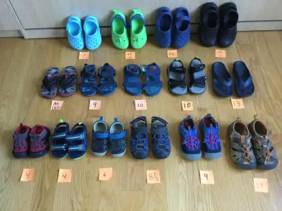 Sandales pour enfants. Grandeur 4 à 13, View more