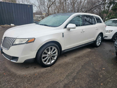 2011 LINCOLN MKT WHITE/ TAN LEATHER