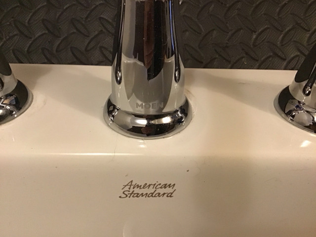 American Standard Bathroom Sink with Moen Taps Thunder Bay in Plumbing, Sinks, Toilets & Showers in La Ronge - Image 2