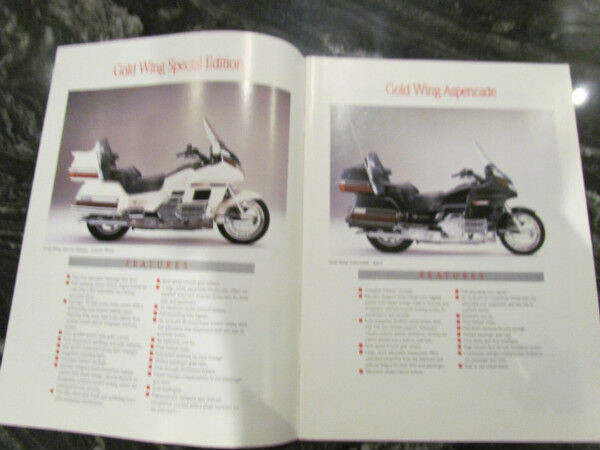 HONDA 1993 FULL LINE MOTORCYCLE BROCHURE CATALOG dans Pièces et accessoires pour motos  à Ville de Montréal - Image 3