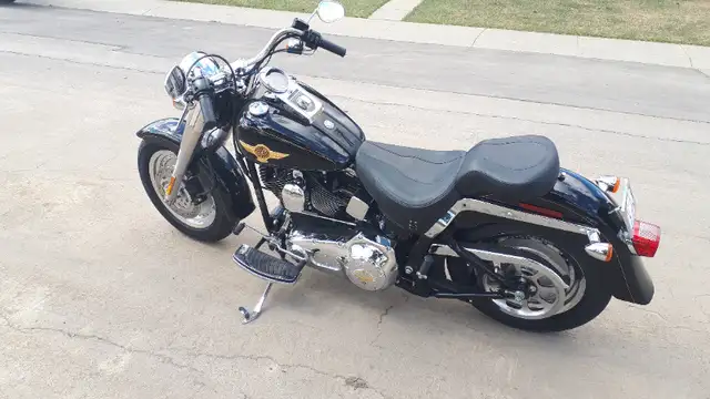 2005 fatboy in Street, Cruisers & Choppers in Edmonton - Image 2