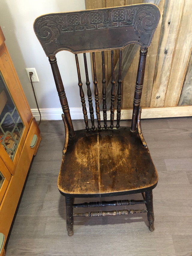 Pressed Back Chair in Chairs & Recliners in Fredericton