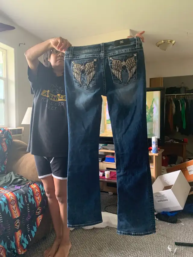 Miss me size 30 in Women's - Bottoms in Kamloops - Image 4