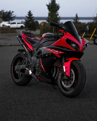 $12,500 24,999kms Great condition Needs nothing for safety OEM fairings + rear seat GB Racing engine...