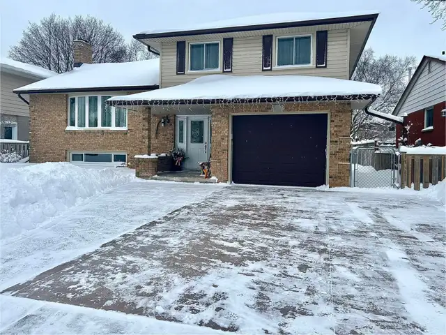 House for Sale - Owner by Owner