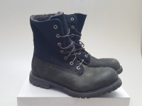 Timberland  Sherpa Lined Waterproof Boots ⎮Sz 7M   / 8W