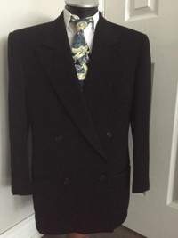 Man Giorgio Armani Wool Double Breasted Italy Dress Suit Sz 38