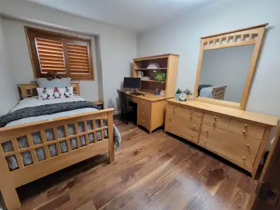 Furnish an entire bedroom. This solid wood bedroom set is Canadian made. It includes a twin platform...