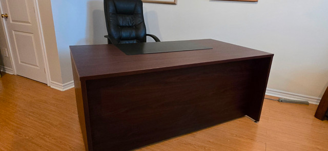 Bureau de travail professionnel à vendre dans Bureaux  à Ville de Montréal