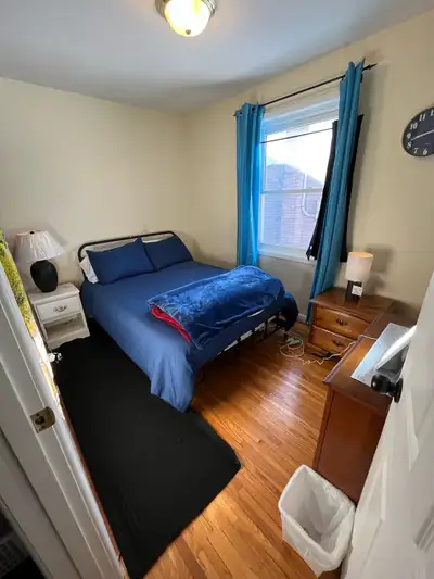 Furnished Rooms for Students (or recent grads just starting a new career) – Clean, Quiet, Close to T...