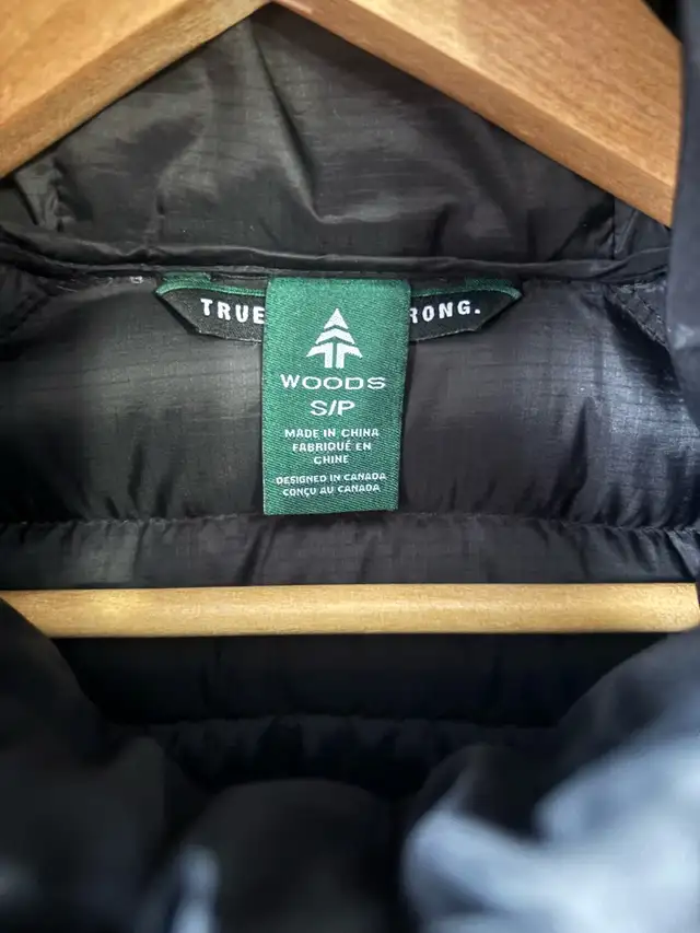 Woods Men’s Jacket, size S in Men's in Calgary - Image 3