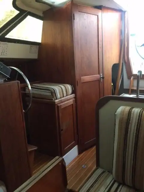 10.5M PILOT HOUSE TANZER SAIL BOAT in Sailboats in Owen Sound - Image 5