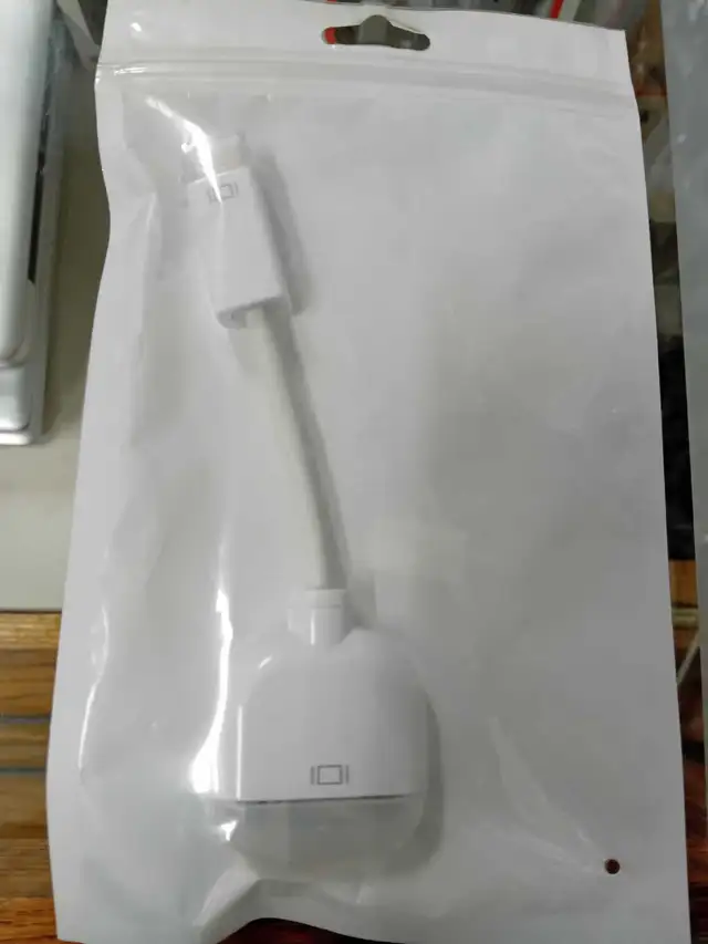 Apple HDMI Adapter464604024663582720