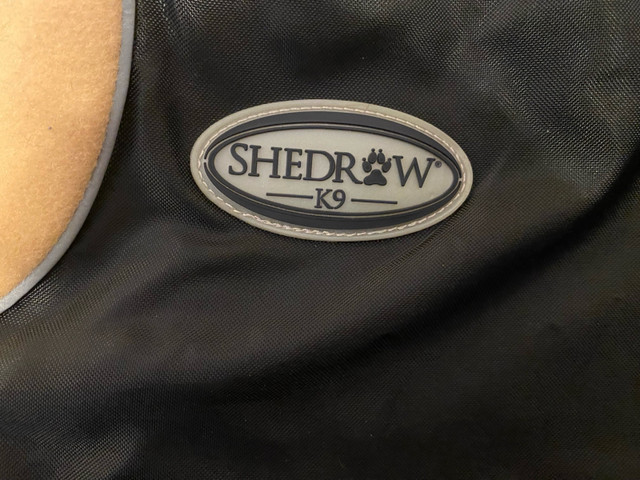 Shedrow dog jacket - size small - like new - PU Markham  in Accessories in Markham / York Region - Image 2