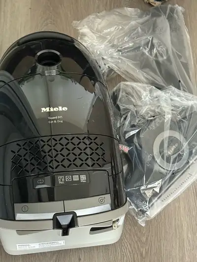 Miele guard m1 cat & dog vacuum new, View more