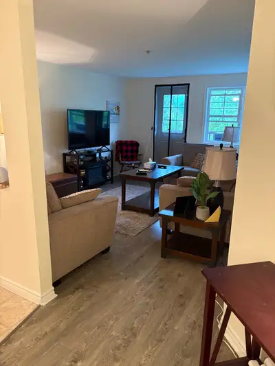 3 bedroom 2 bath apartment in Bedford available Oct 1st. Moving due to job so looking for someone to...