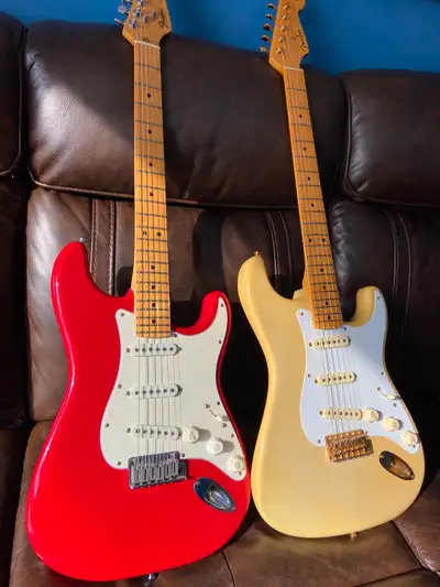 Hi ,selling from my collection two incredible Fender Stratocaster USA in mint condition All with no...