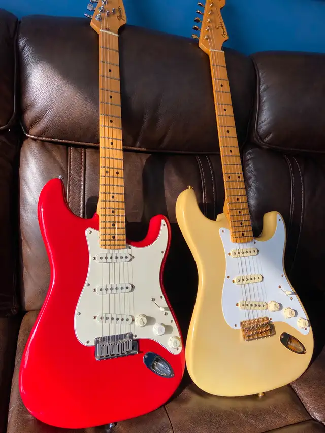 Fender Stratocaster Highly Collectable Reissue 1957 in Guitars in Ottawa - Image 2