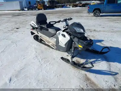 Bought as is. Runs good, doesn't appear to be chassis damage. Needs quite a bit of plastic and a bum...