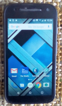 Motorola Moto E2 XT 1528 - 2 Phones Locked to Verizon