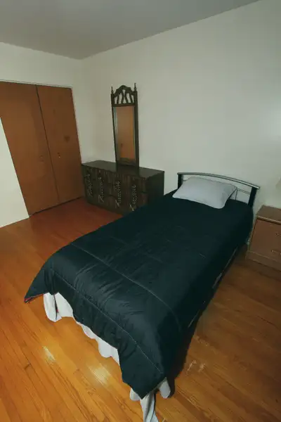 1 Private BR for rent (for one person only) in 2 BR apartment. Furnished with a twin bed and linens....