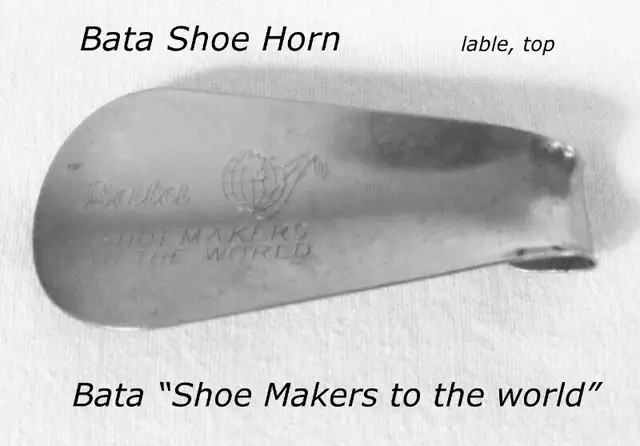Vintage rare Shoe Horn BATA ‘shoemaker to the world” steel, 9 cm in Arts & Collectibles in City of Toronto - Image 4