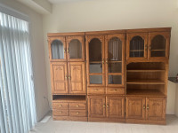 beautiful 3 piece cabinet 