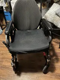 Silver Quickie QX Folding Manual Wheelchair