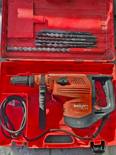 Hilti TE-70 SDS-Max Rotary Hammer Demolition hammer/chipper, View more