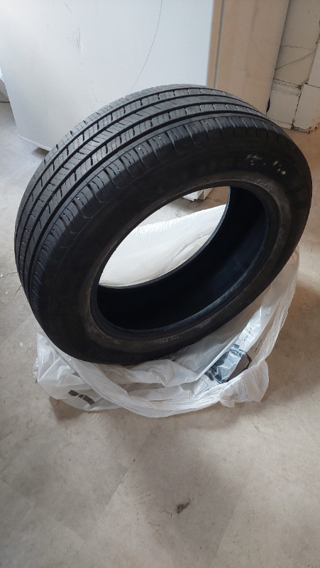 215/60R17 M+S all-season tires in Tires & Rims in Kingston - Image 2