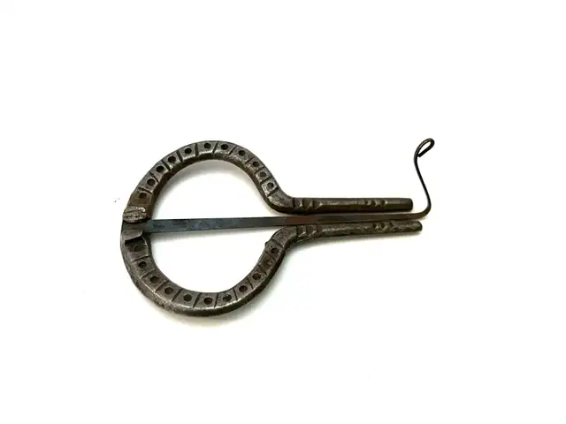 Vintage Jaw Harp ne in Other in Markham / York Region - Image 2