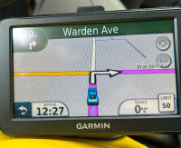 GARMIN NUVI 50LM PORTABLE GPS NAVIGATOR NAVIGATION SCARBOROUGH